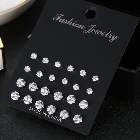 12 pairs Cubic Zirconia Stud Earrings - Picture 4 of 5